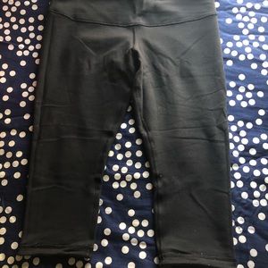 Reversible Lulu Lemon Crop Leggings